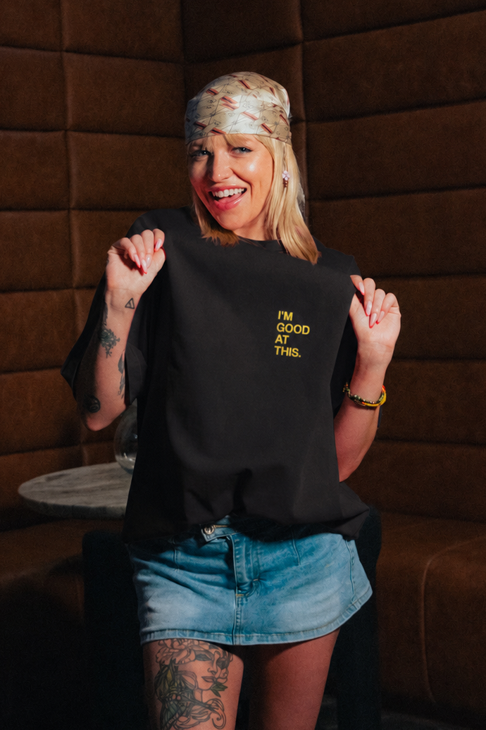 stacked tee – black