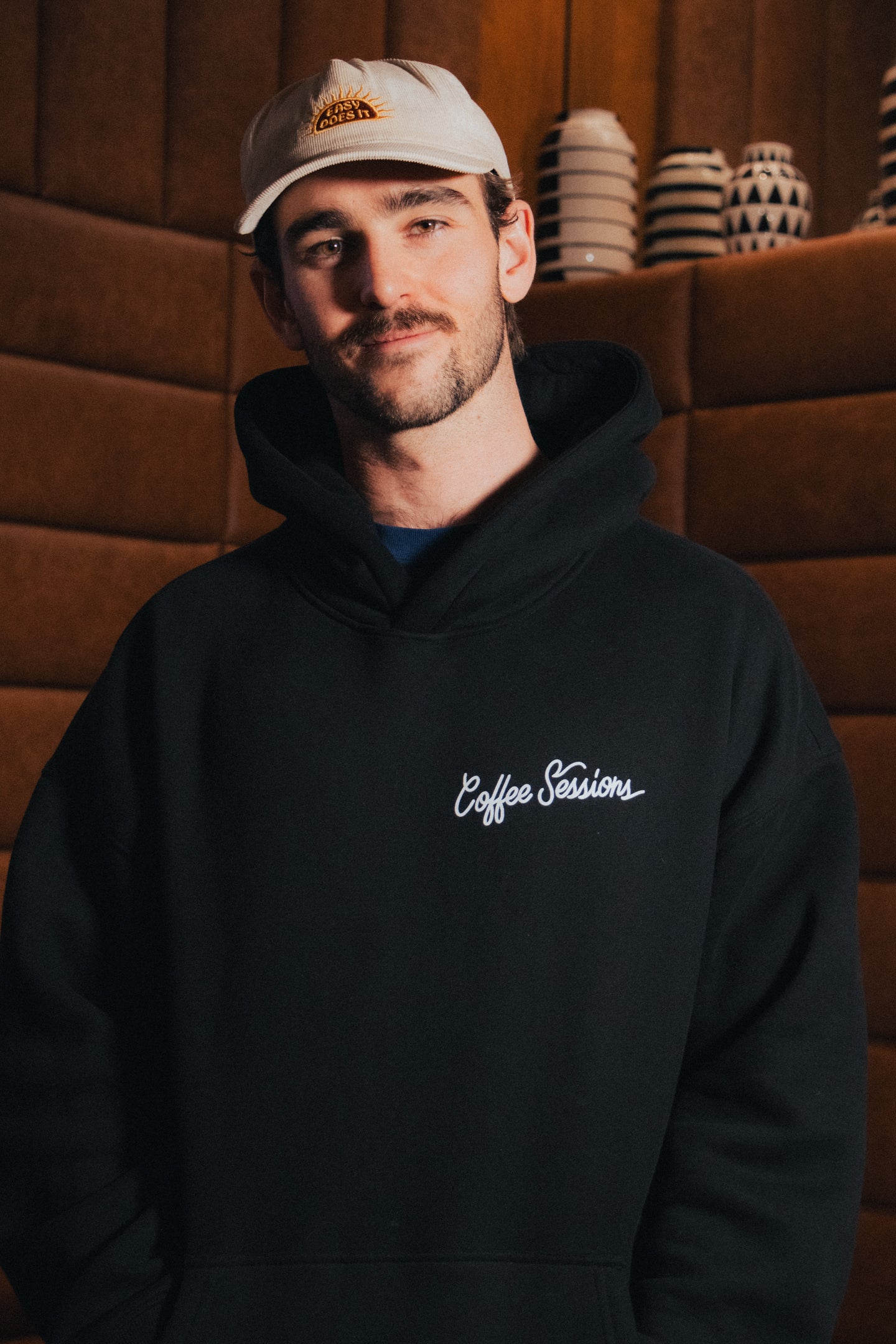 coffee sessions hoodie – black
